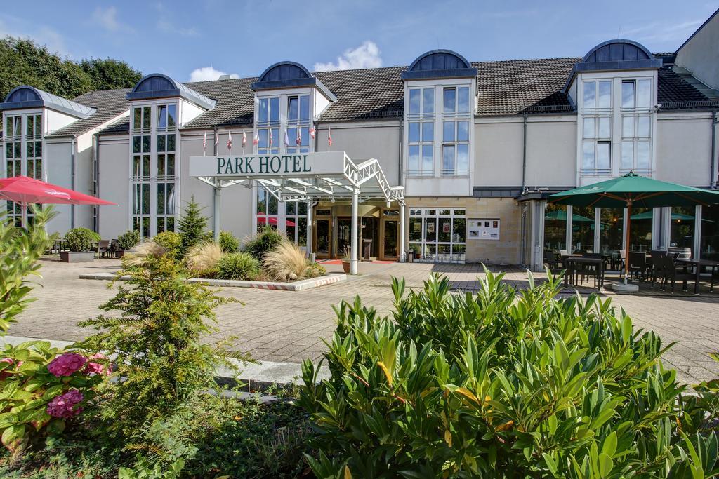 Park Hotel Ahrensburg By Centro Exterior foto