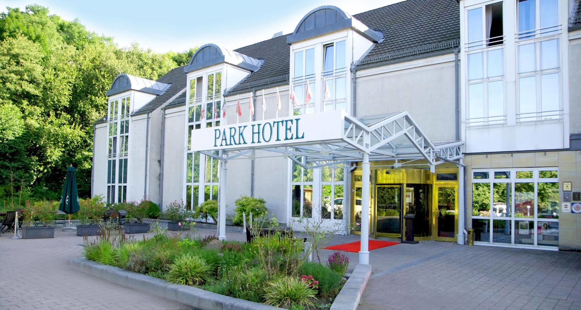 Park Hotel Ahrensburg By Centro Exterior foto