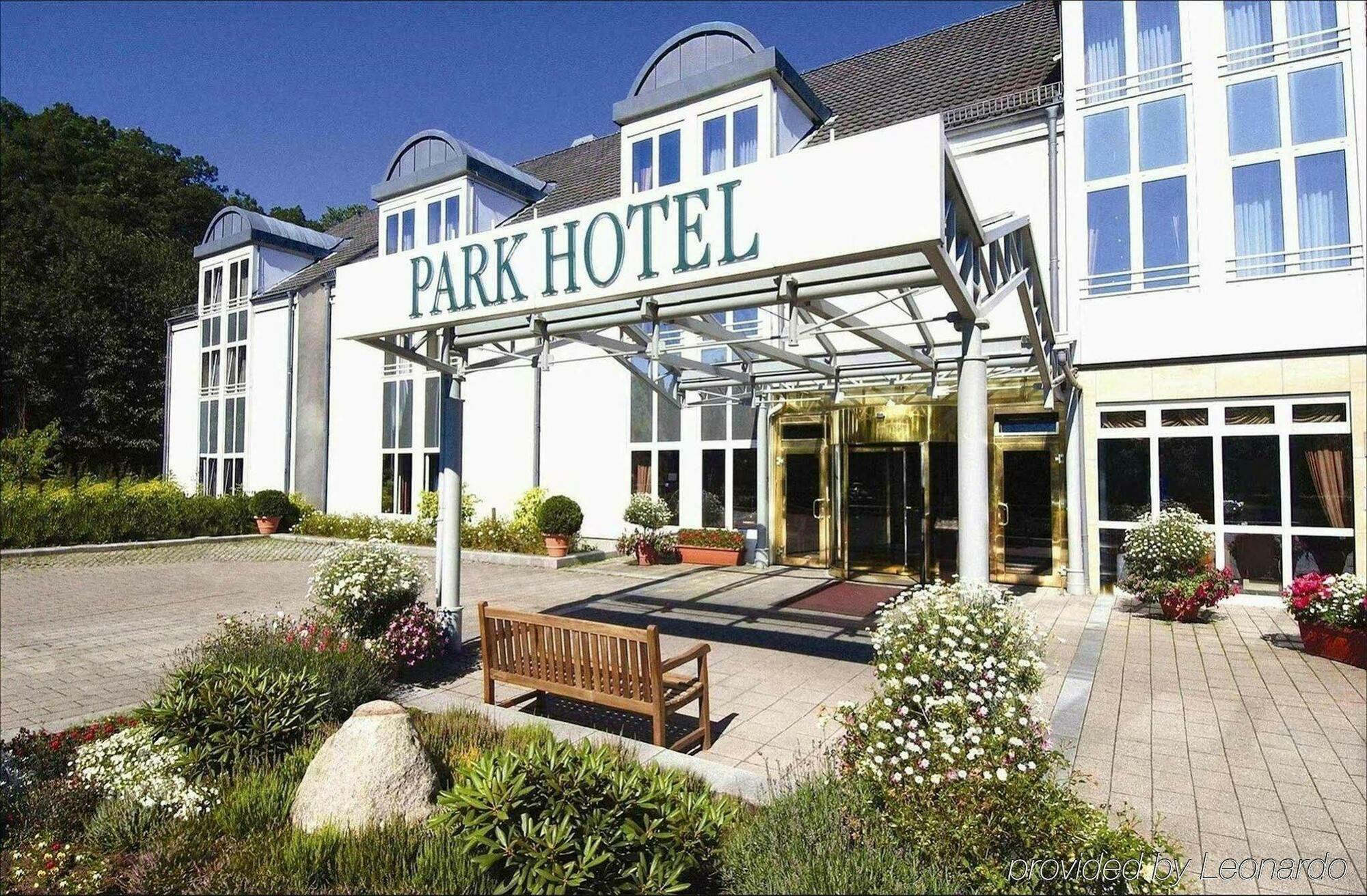 Park Hotel Ahrensburg By Centro Exterior foto